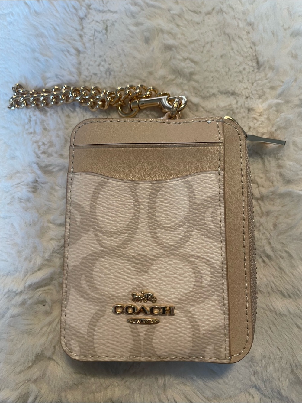 COACH Cream & Beige Signature Zip Card Holder with Gold Chain